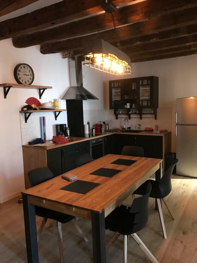 Le Logis De L'Etoile Apartment นีมส์ ภายนอก รูปภาพ